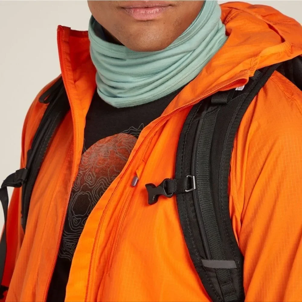 Icebreaker Unisex Chute and Igloo Ear Muffs Cold Weather Bundle